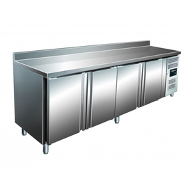 Kühltisch KYLIA GN 4200 TN | 4 Volltüren | Aufkantung Produktbild