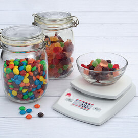 Portable Küchenwaage Kapazität 2 kg, Teilung 1 g, Abmessung 144 x 205 x 41 mm  mm (BxTxH) Produktbild 4 S